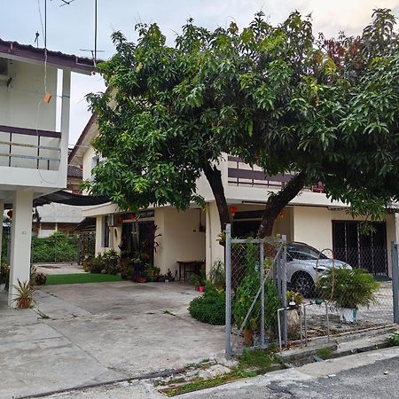 Little Cozy Homestay Kota Bharu Eksteriør billede